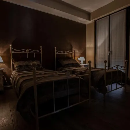 Elga's - Your Charming On Orta Appartement Pettenasco