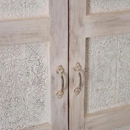 Elga's - Your Charming On Orta