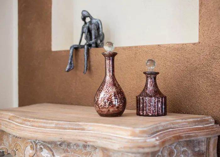 Elga's - Your Charming On Orta Apartment *