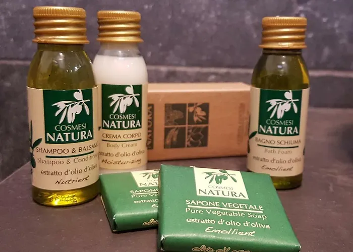 Elga's - Your Charming On Orta Apartment *